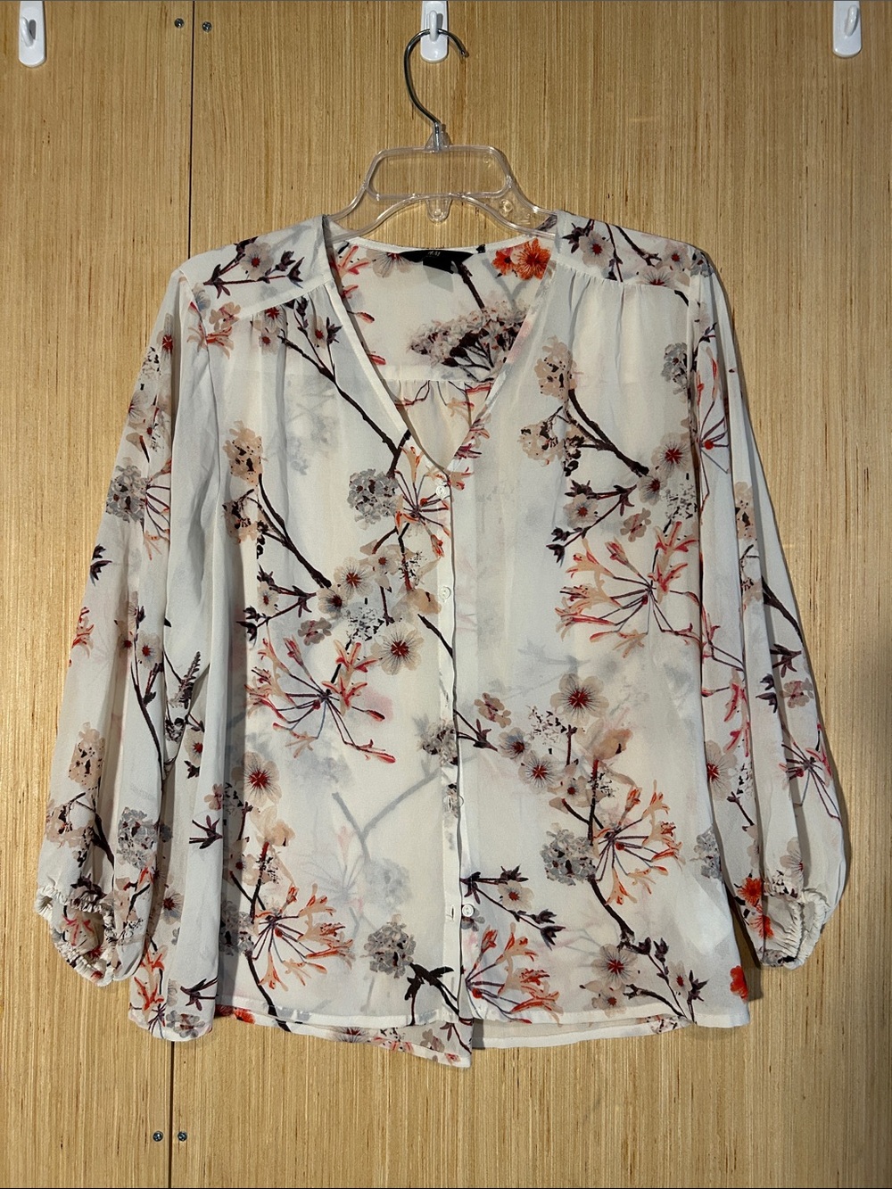 H&M White Floral Button-Front Blouse with Peach & Black Print